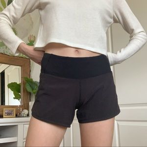 Lululemon speed up short 4”